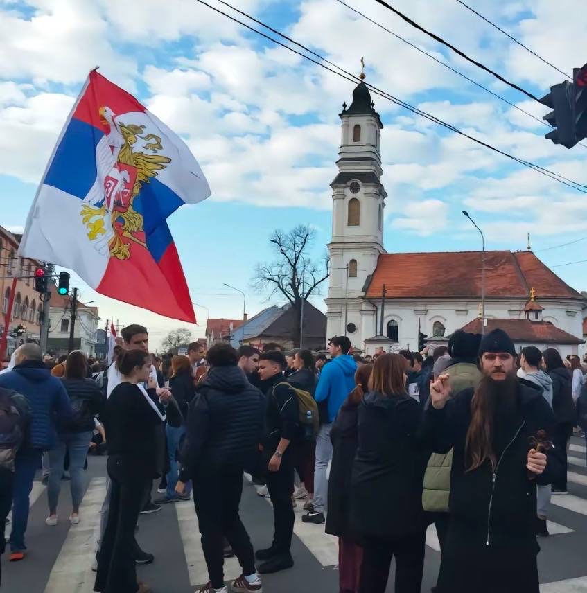 Ko finansira proteste u Srbiji i sa kojom namerom?